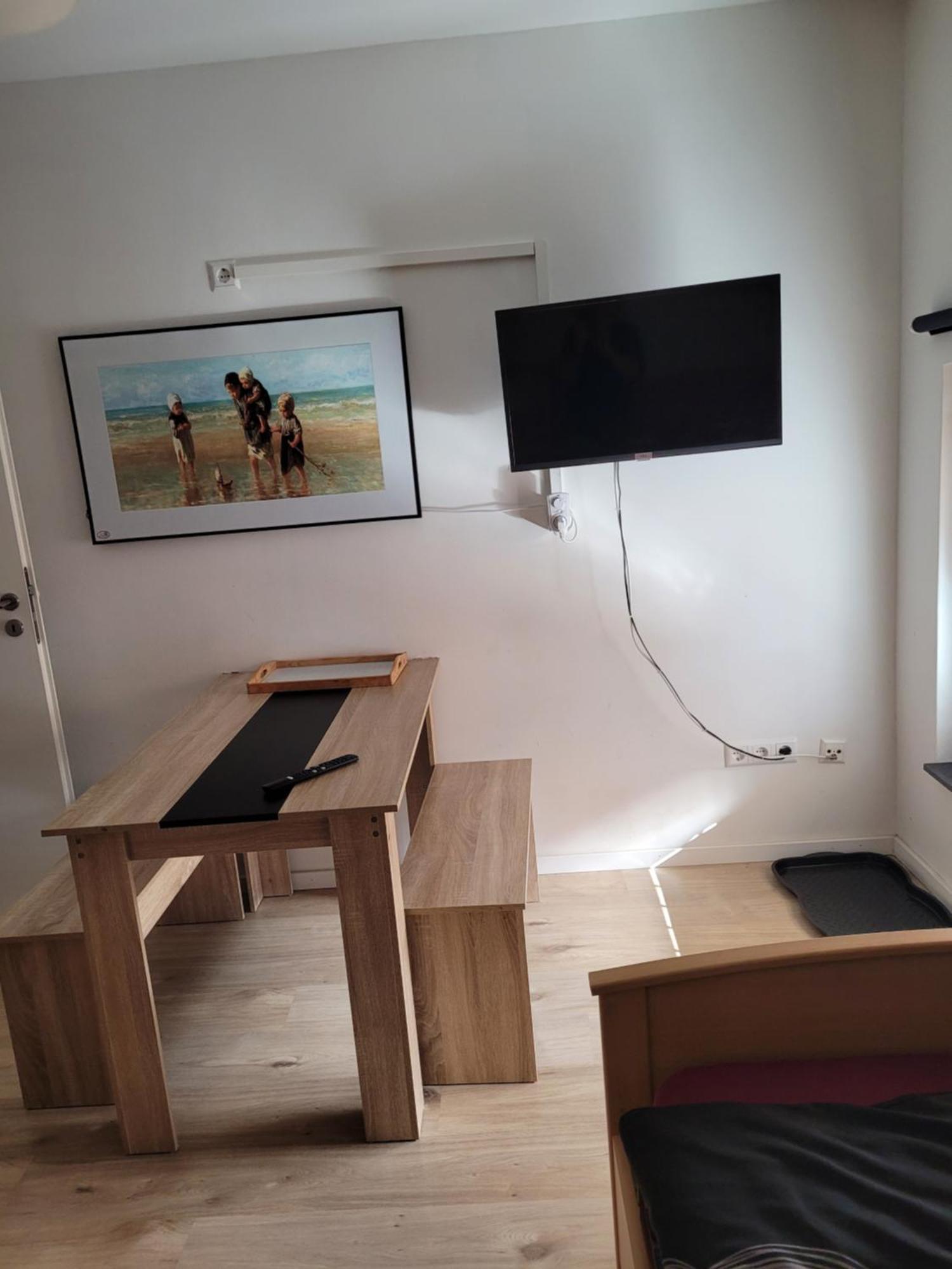Lutzes Ferienhaus Knittelsheim Bagian luar foto